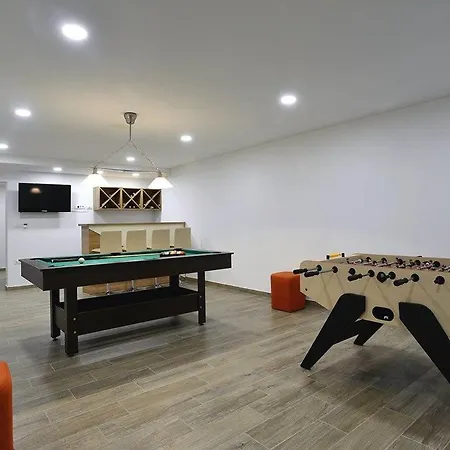 度假居 Villa Ruzica 沃德年